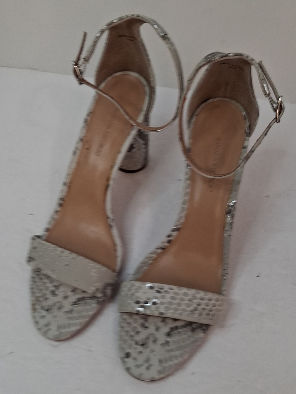 Banana Republic Snakeskin Ankle Strap Block Heel Sandals Size 9.5